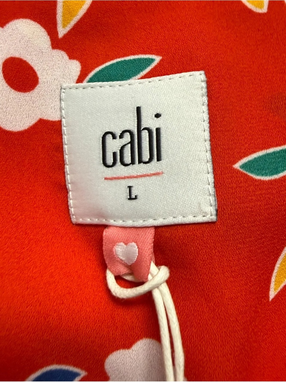 NEW! Cabi Red Floral Tie-Neck Sleeveless Blouse - Size Large - Picture 3 of 3